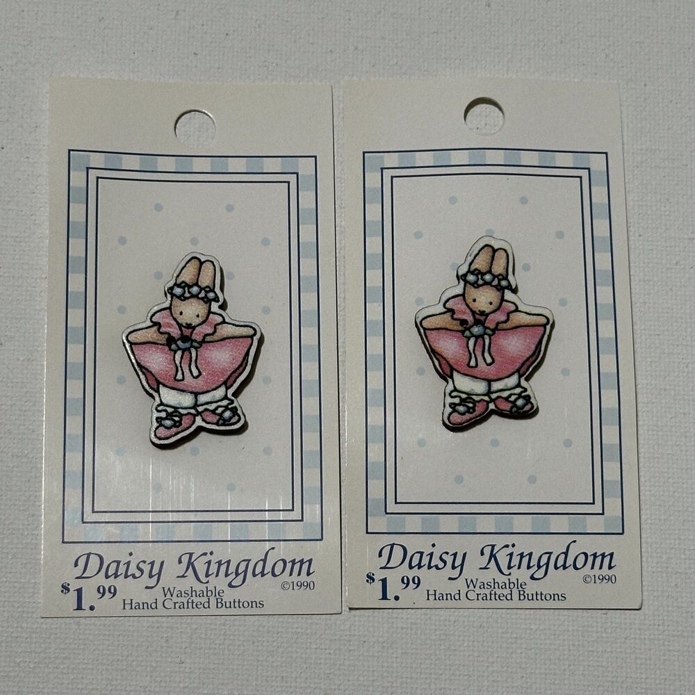 Mary Engelbreit Daisy Kingdom 2-Hole Buttons‎ - 2 Cards Bunny (Single) Vtg